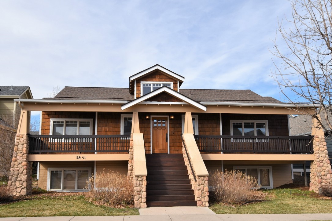 2851 Des Moines Drive
