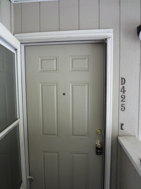 512 Monroe Drive #D425 - D425