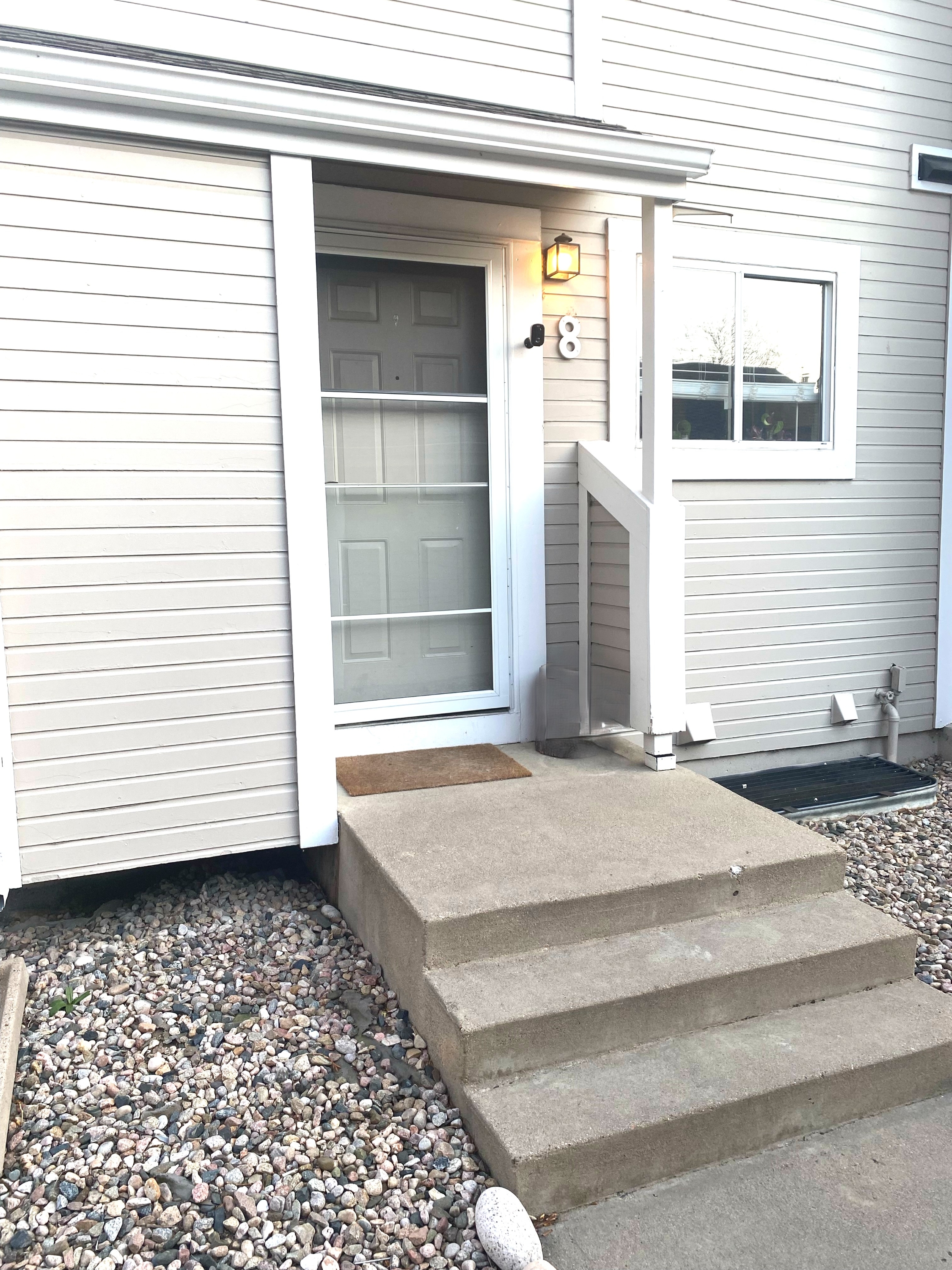 4255 Westshore Way - C8