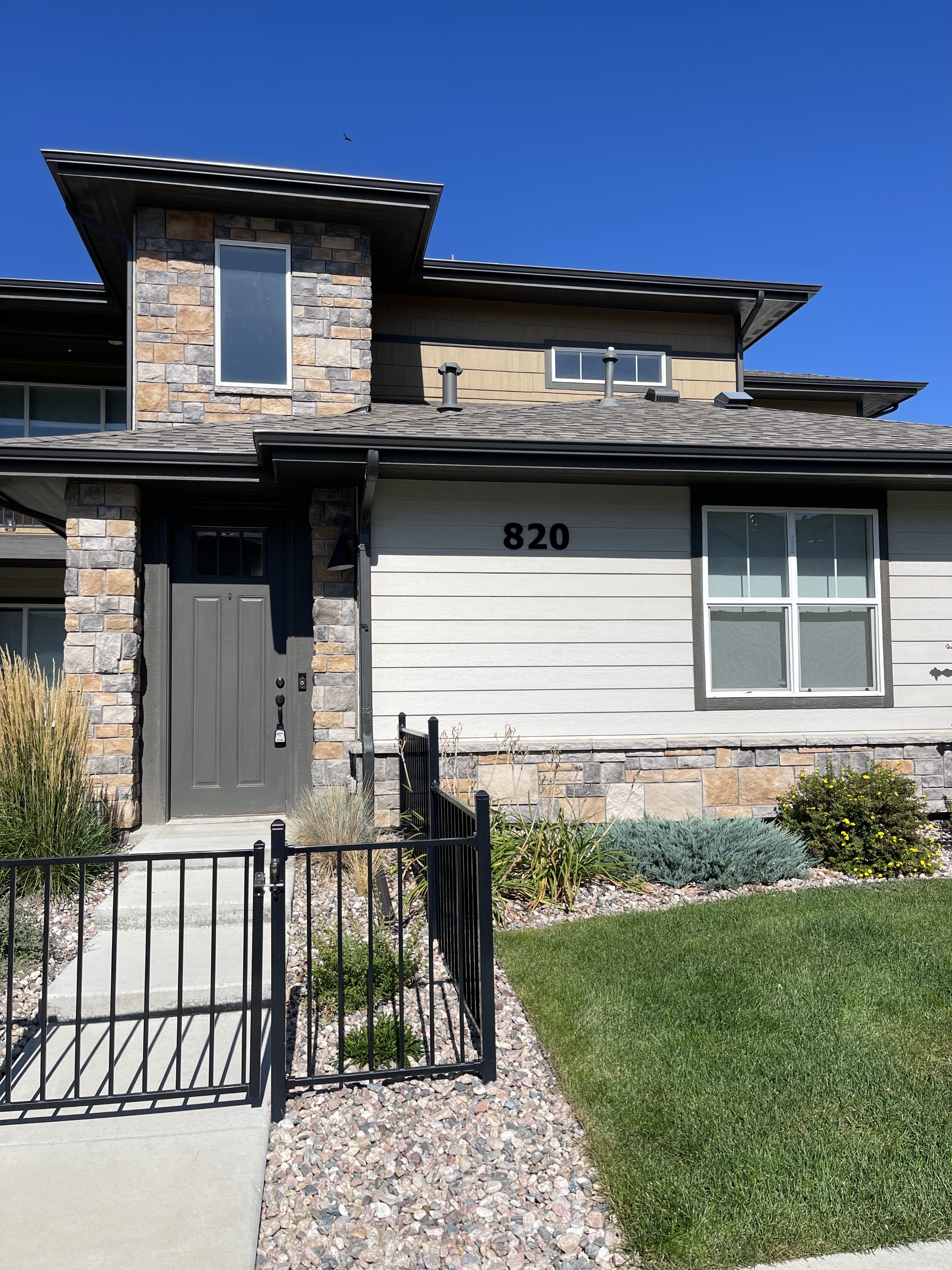 820 Schlagel Street