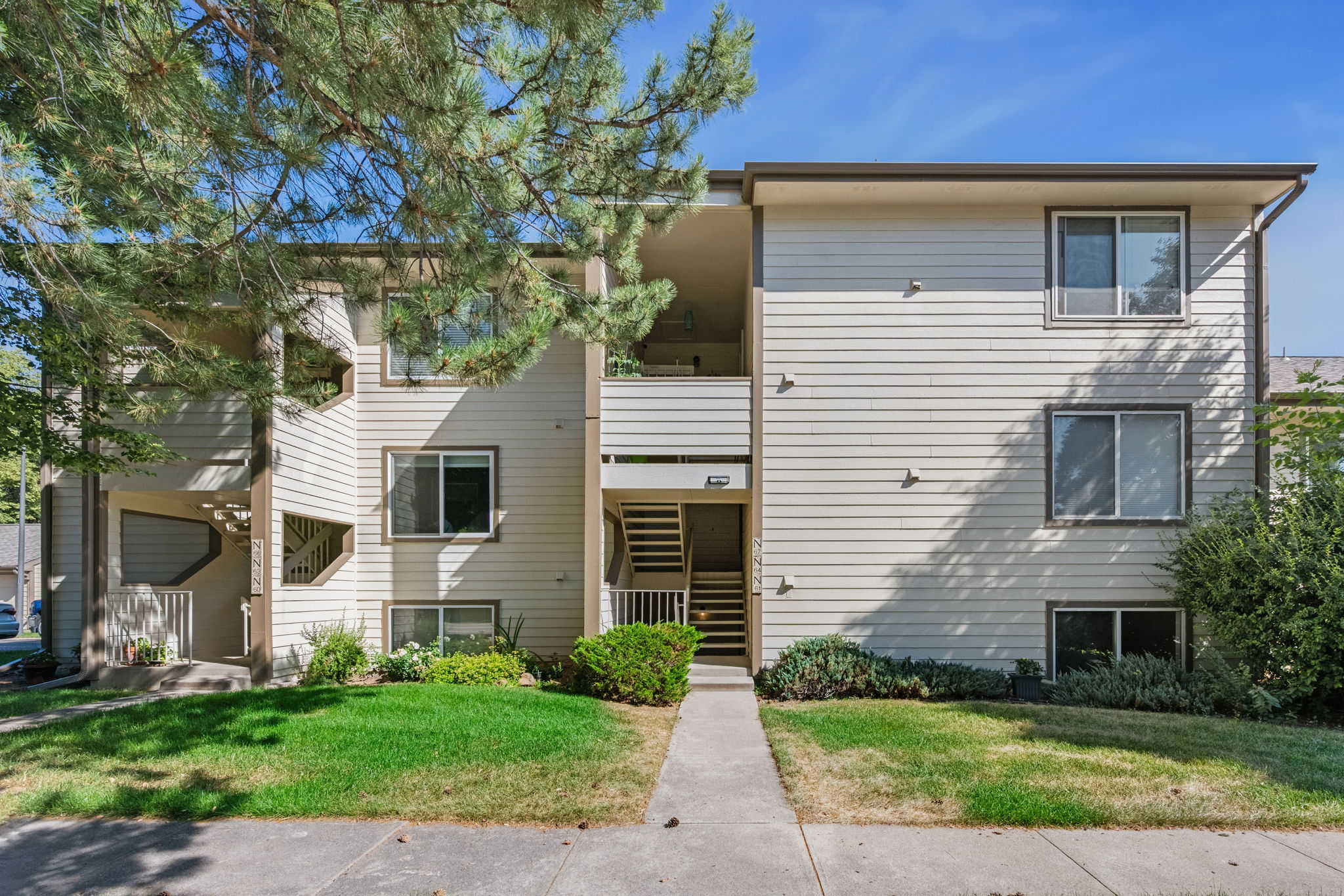 3465 Lochwood Drive
